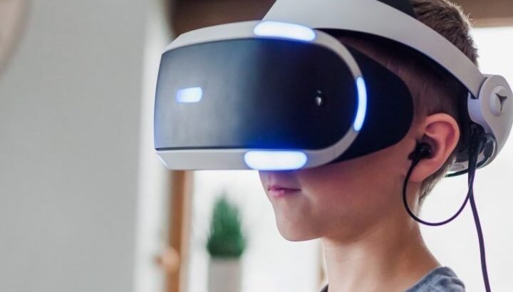 İyi durumda Xbox Kablosuz Oyun Kolu